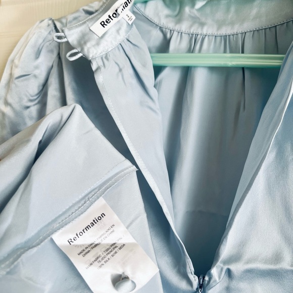 Reformation Samuel Long Sleeve Silk dress in Horizon - Picture 10 of 10